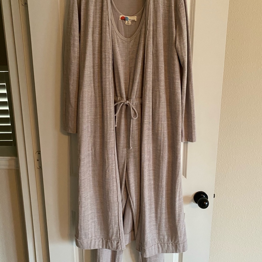 2 piece set